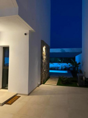 Inmovecos villa de lujo Cabo Negrete